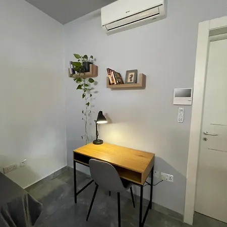 Ta Nenu Maisonette Near Valletta & The Three Cities
