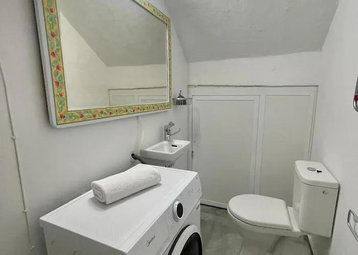 Ta Nenu Maisonette Near Valletta & The Three Cities